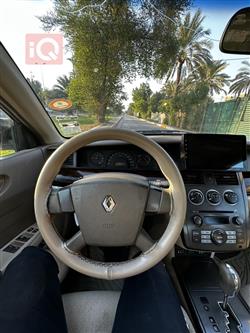 Renault Safrane